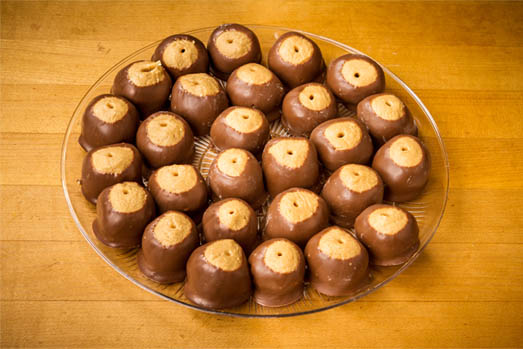 Campbells-Sweets-Buckeye-Milk-Chocolate-Tray