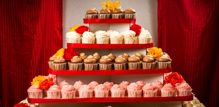 wedding-event-cupcake-tower