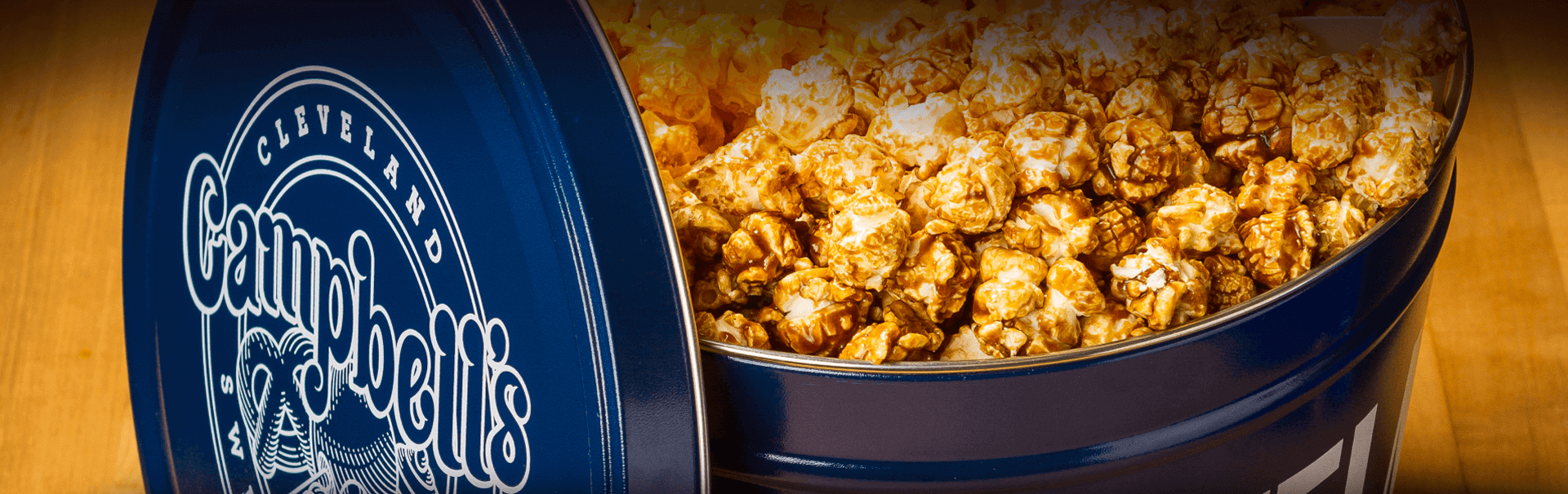Tin-Open-Lid-Gourmet-Popcorn-Fade